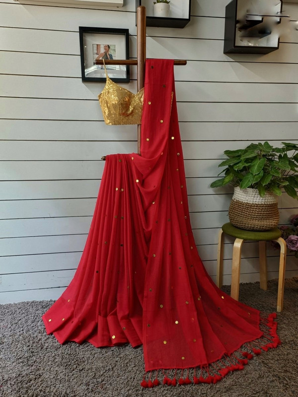 Beautiful Plain Red Khadi Handloom Saree with Silver Putta's and Drops