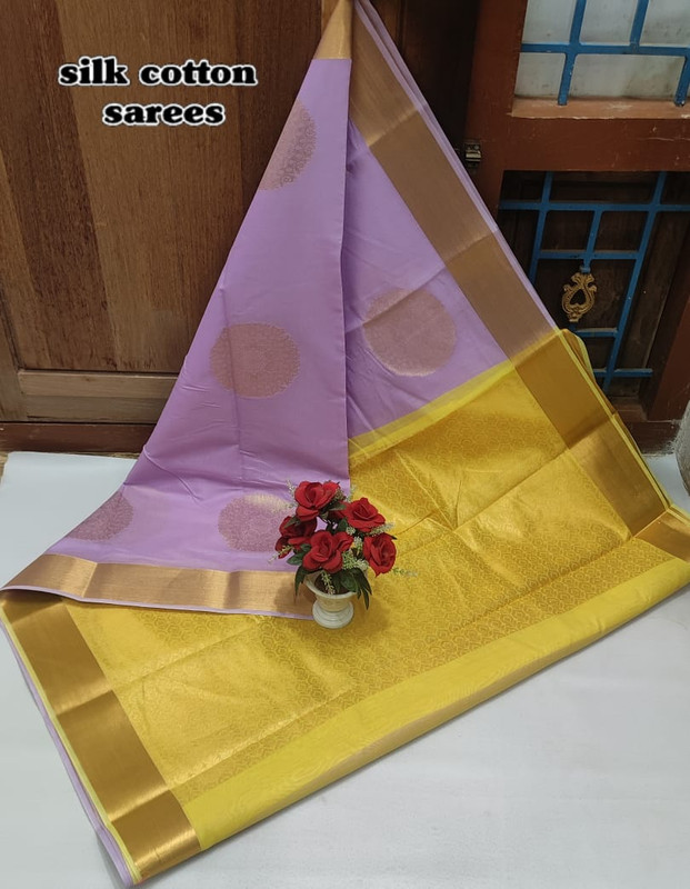 Cotton Silk Saree in Stylish Pastel Violet Colour with Attractive Big Bhotta's and Wide Golden Zari Border