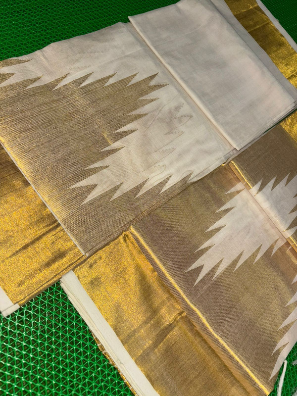 Kerala Handloom Tissue saree with Beautiful Rich Golden Temple Design Border Pallu. Grand Saree For Bridal Specially and other auspicious occasions.