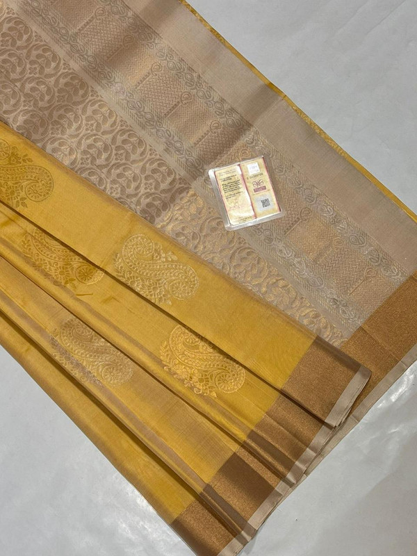 Pure Kanchipuram Handloom Saree in Pale Yellow colour with Golden Zari Border.
