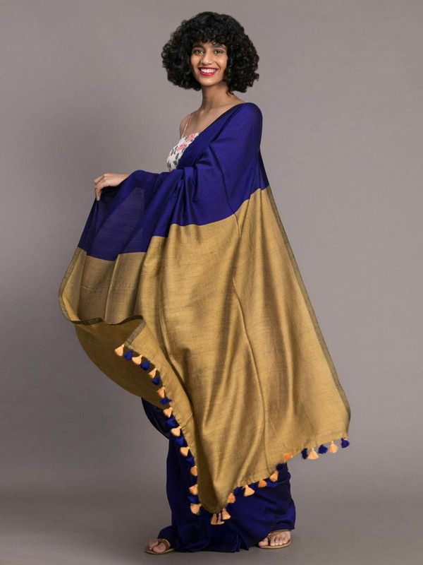 Mul Cotton Saree in Dual Shades of Navy Blue and Golden