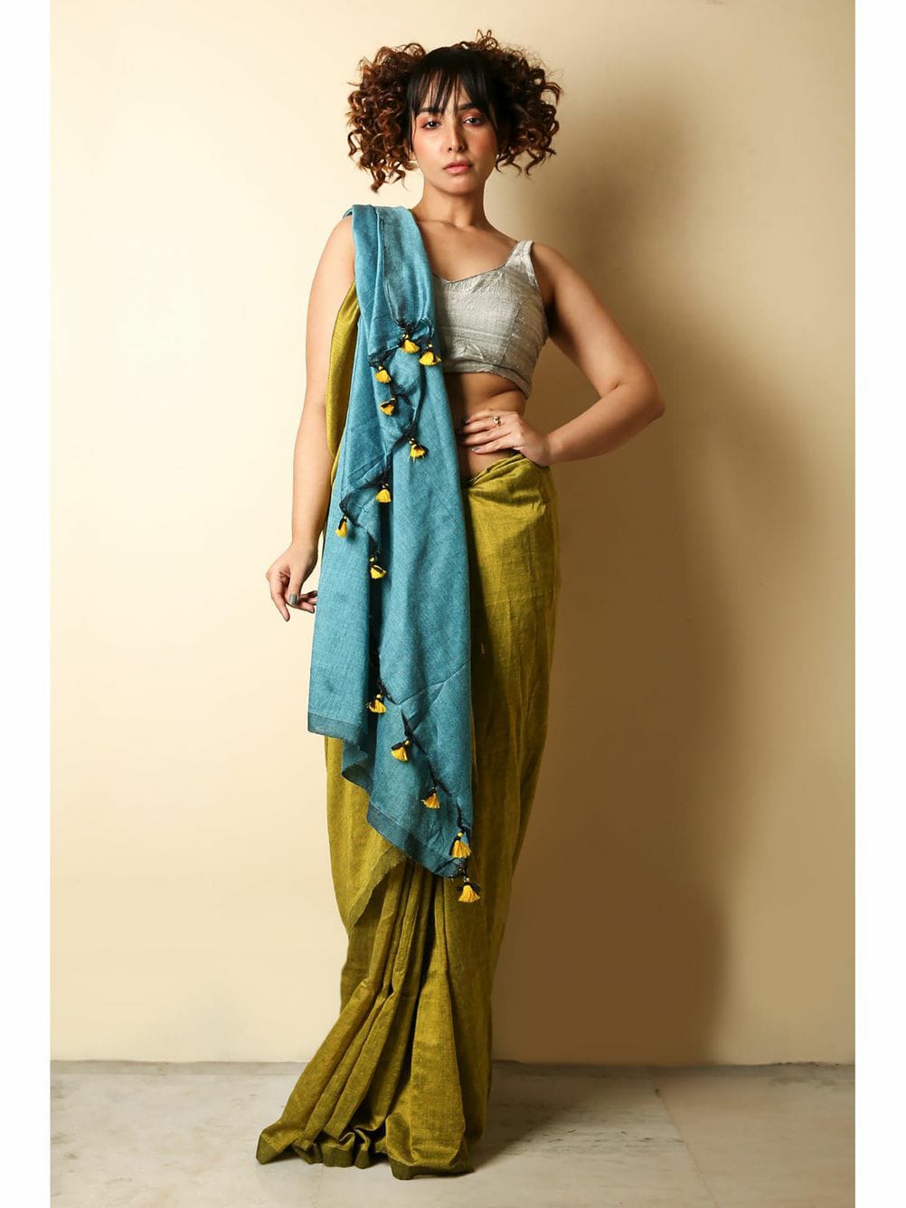 Dual Shades of Mehendi and Faded Blue